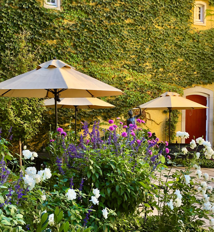 Bacchus Courtyard, Jordan Winery - Ann Rosmarin Landscape Design